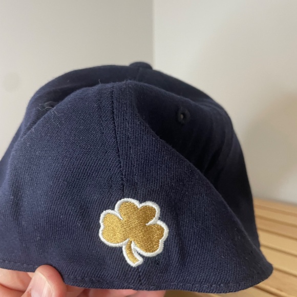 Top of the World navy Notre Dame stretch fit 2013 BCS Championship cap, size Lg - Picture 3 of 5